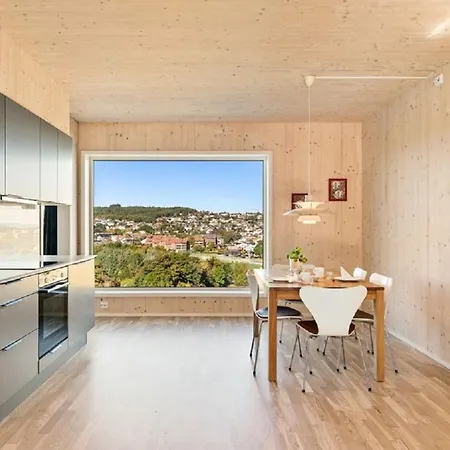 Проживание в семье 5,1sq Mts -forests Cozy House Ставангер