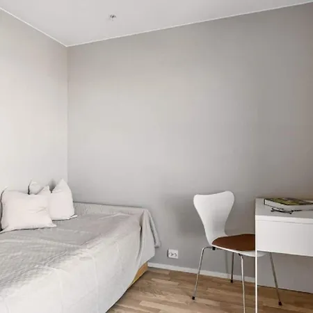 5,1sq Mts -forests Cozy House * Ставангер